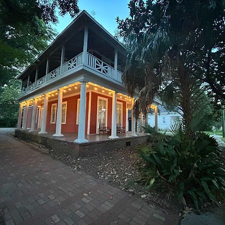 Pretty Peach Palace-Historic, Mins To Downtown Mobile Exteriér fotografie