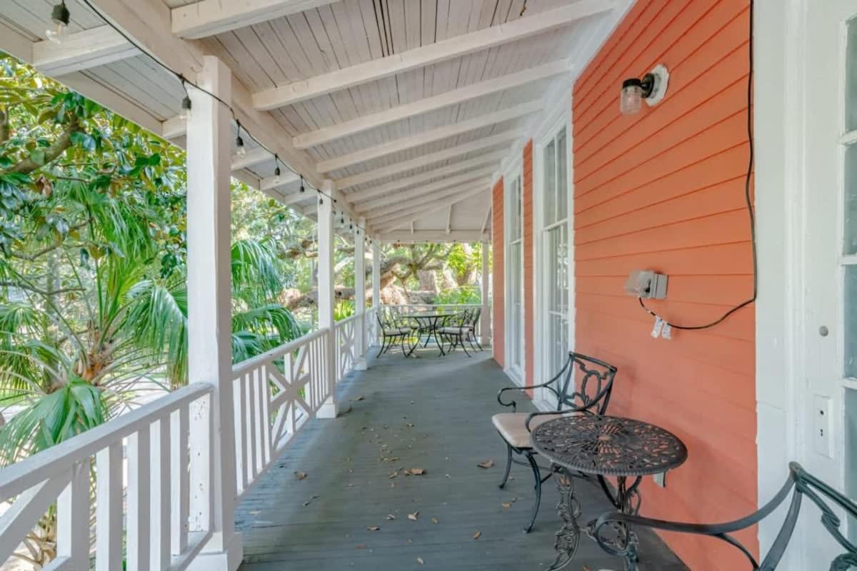 Pretty Peach Palace-Historic, Mins To Downtown Mobile Exteriér fotografie